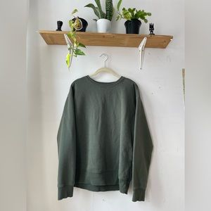Super soft green crewneck